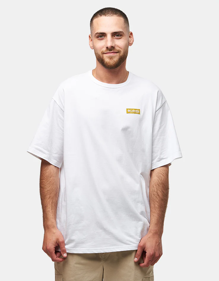 Columbia CSC™ Heavyweight Iconic T-Shirt - White/Repeated Peaks - Image 2