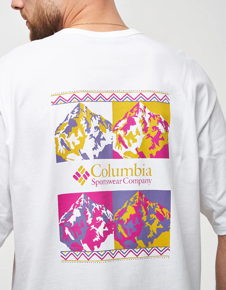 Columbia CSC™ Heavyweight Iconic T-Shirt - White/Repeated Peaks - Image 3