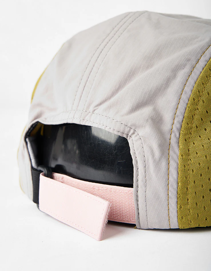Columbia Wingmark™ Cap - Peppercorn/Pink Agate/Flint Grey - Image 4