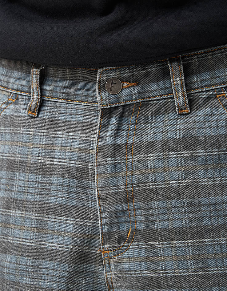 Former Reynolds 21" Slack Denim Short - Washed Blue - Image 5