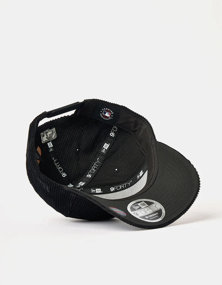 New Era Chicago White Sox Cord 9FORTY® M-Crown Snapback Cap - Black - Image 6