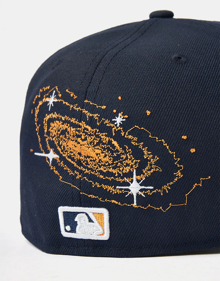 New Era Houston Astros Planet Icon 59FIFTY® PC Fitted Cap - Navy - Image 4