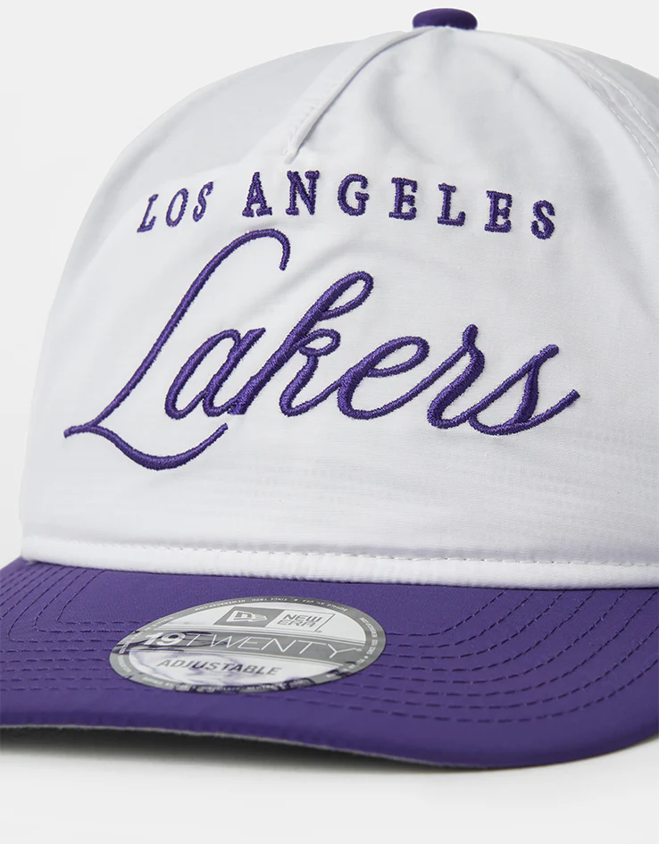 New Era Los Angeles Lakers NBA Draft Golfer Strapback Cap - White/Purple - Image 2
