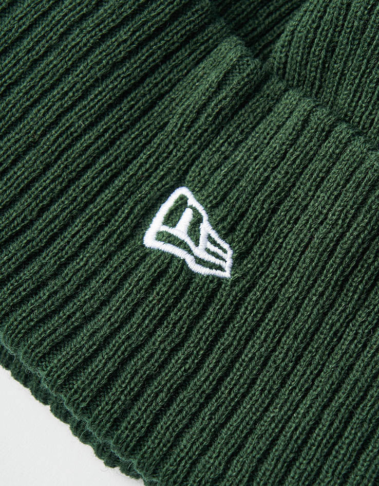 New Era New York Yankees Wide Cuff Beanie - Dark Green - Image 4