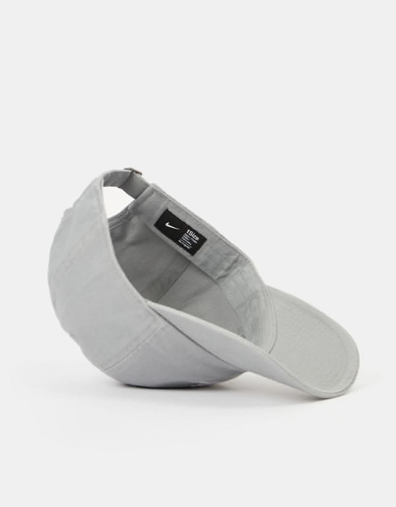 Nike Club Unstructured Futura Wash Cap - Particle Grey/White - Image 4