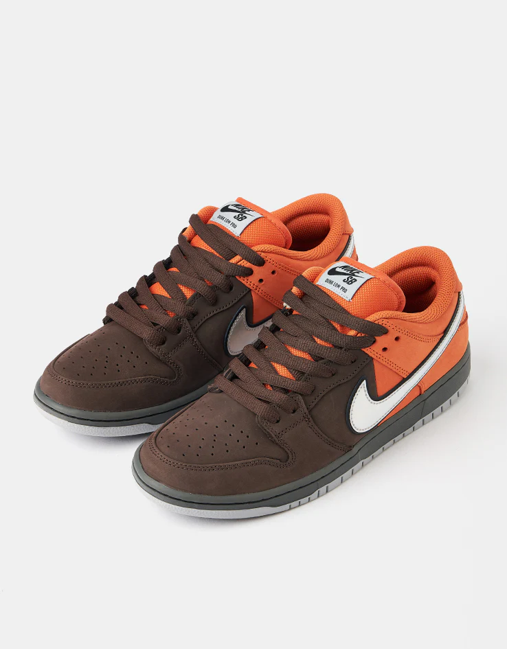 Nike SB 'Muni Pass' Dunk Low Pro Skate Shoes - Safety Orange/Wolf Grey-Baroque Brown - Image 4