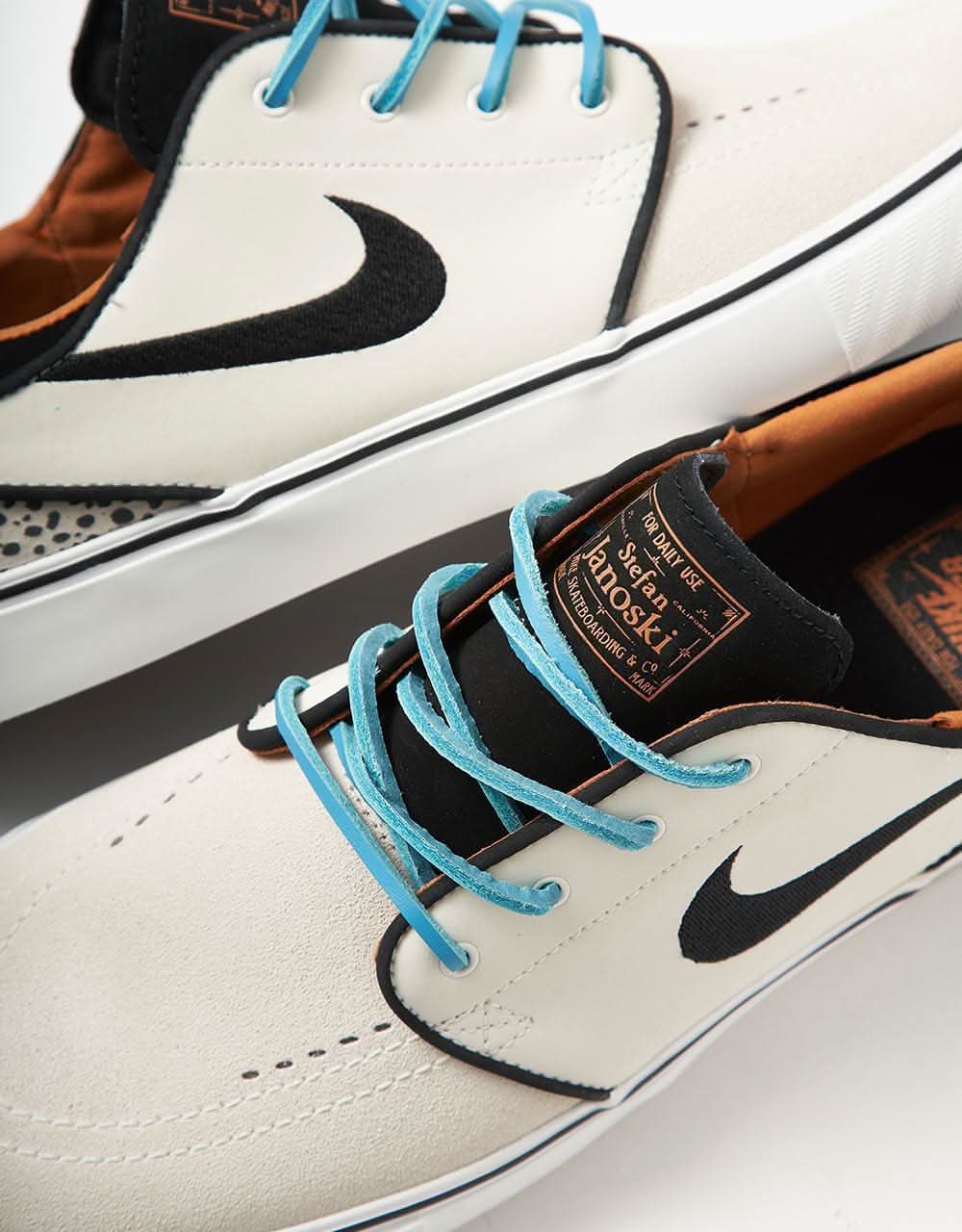 Nike SB 'Safari Electric Pack' Zoom Janoski OG+ Skate Shoes - Phantom/Chlorine Blue-Black - Image 6