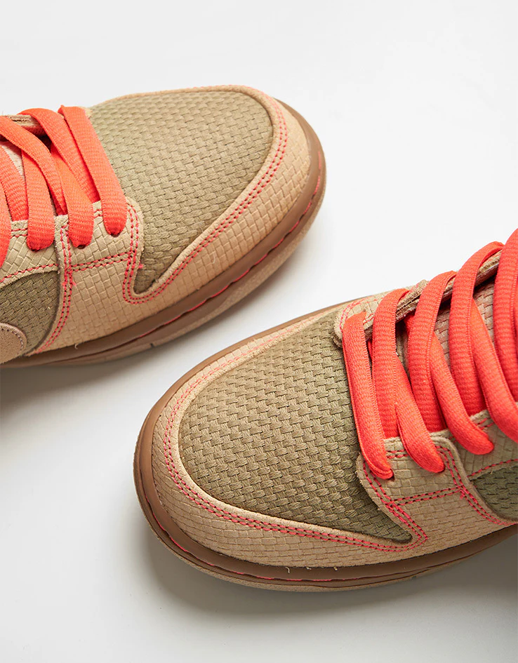 Nike SB 'Som Tum' Dunk Low Pro Skate Shoes - Canvas/Vachetta Tan-Parachute Beige - Image 13
