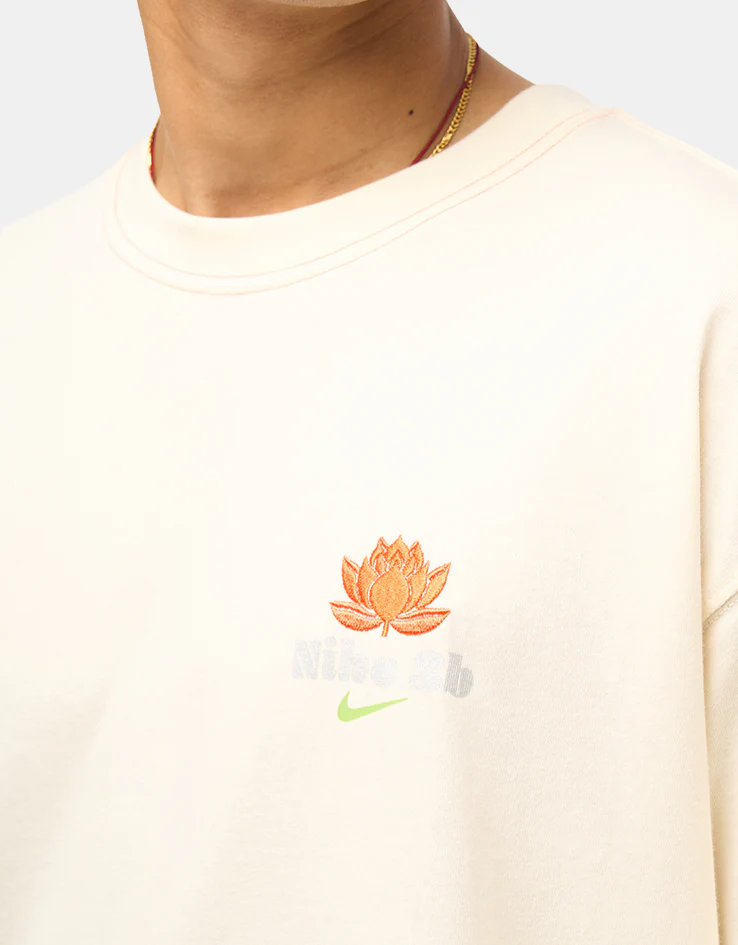 Nike SB TNY T-Shirt - Coconut Milk - Image 4