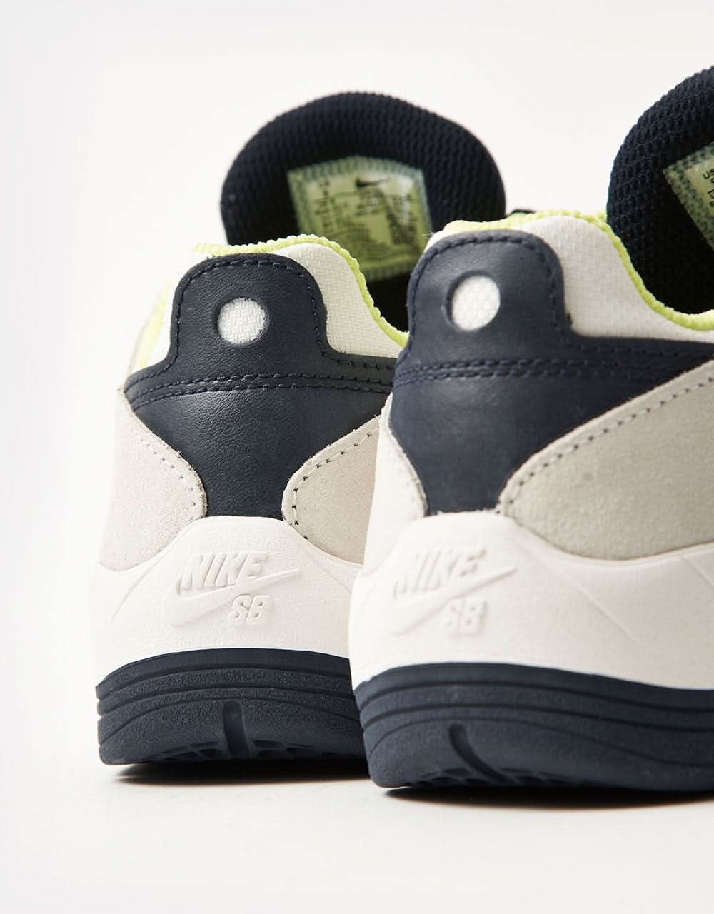 Nike SB Vertebrae Skate Shoes - Summit White/Persian Violet-Platinum Tint-Dk Obsidian-Lt Lemon Twist - Image 5