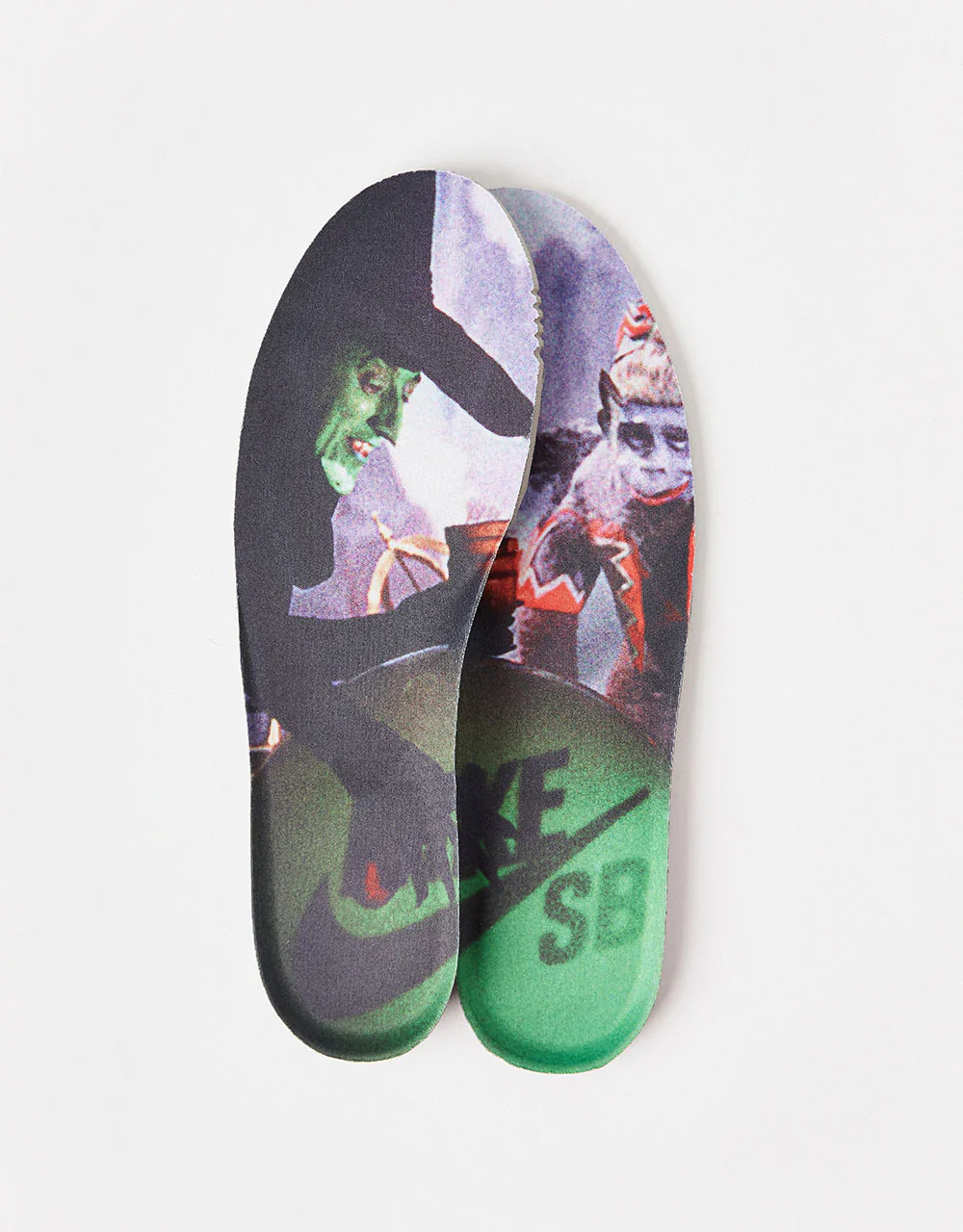 Nike SB 'Wizard of Oz' Dunk Low Pro QS Skate Shoes - Gym Red/University Red-Multi-Color - Image 12