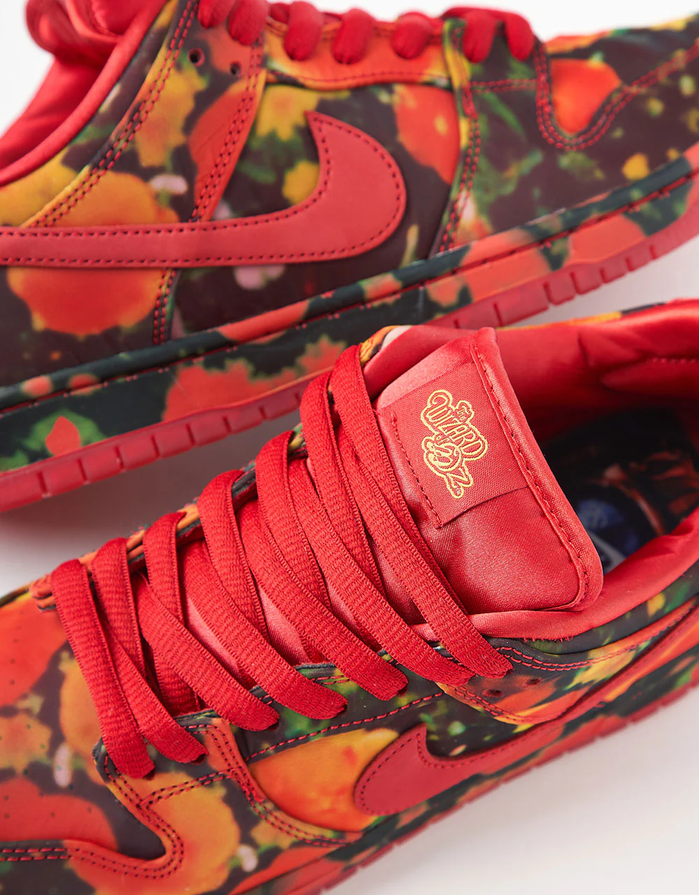 Nike SB 'Wizard of Oz' Dunk Low Pro QS Skate Shoes - Gym Red/University Red-Multi-Color - Image 9