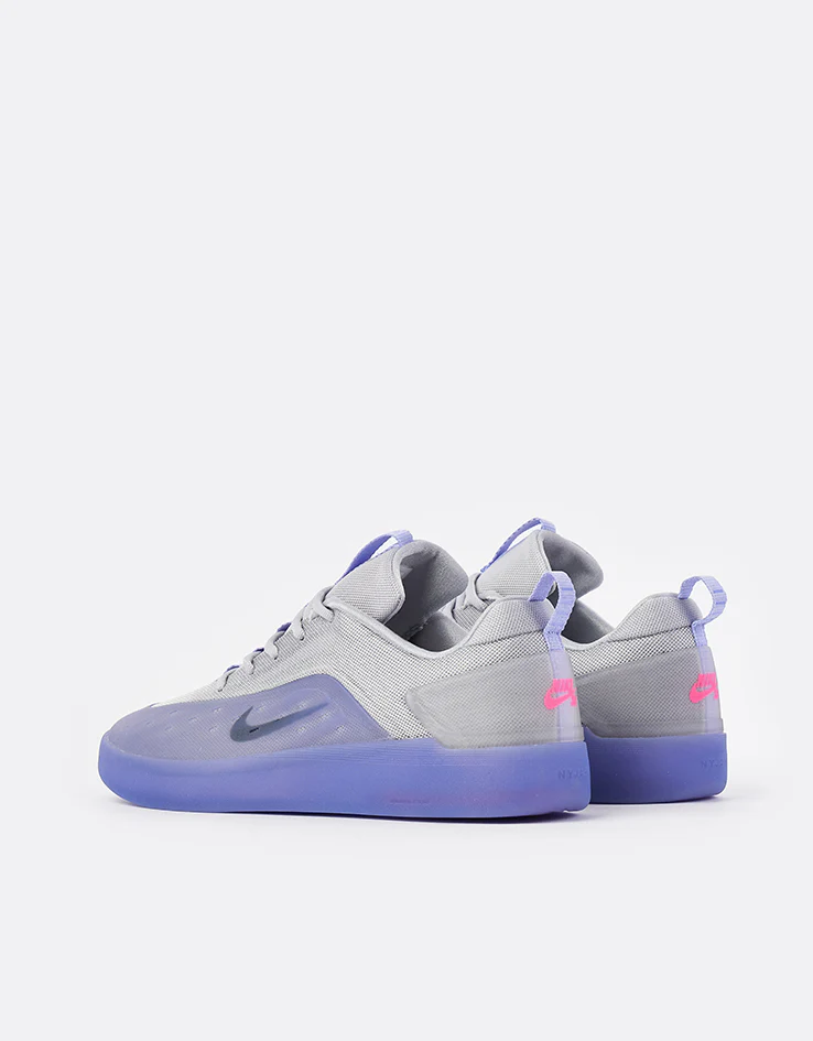 Nike SB Zoom Nyjah 4 Skate Shoes - Light Thistle/Black-Light Thistle - Image 5