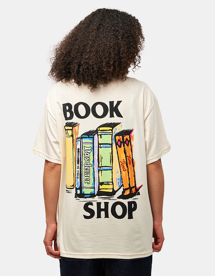 Pas De Mer Black Book T-Shirt - Cream - Image 6