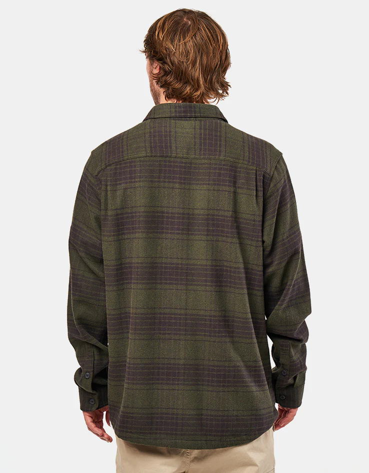 Patagonia Fjord L/S Flannel Shirt - Cascade: Basin Green - Image 2