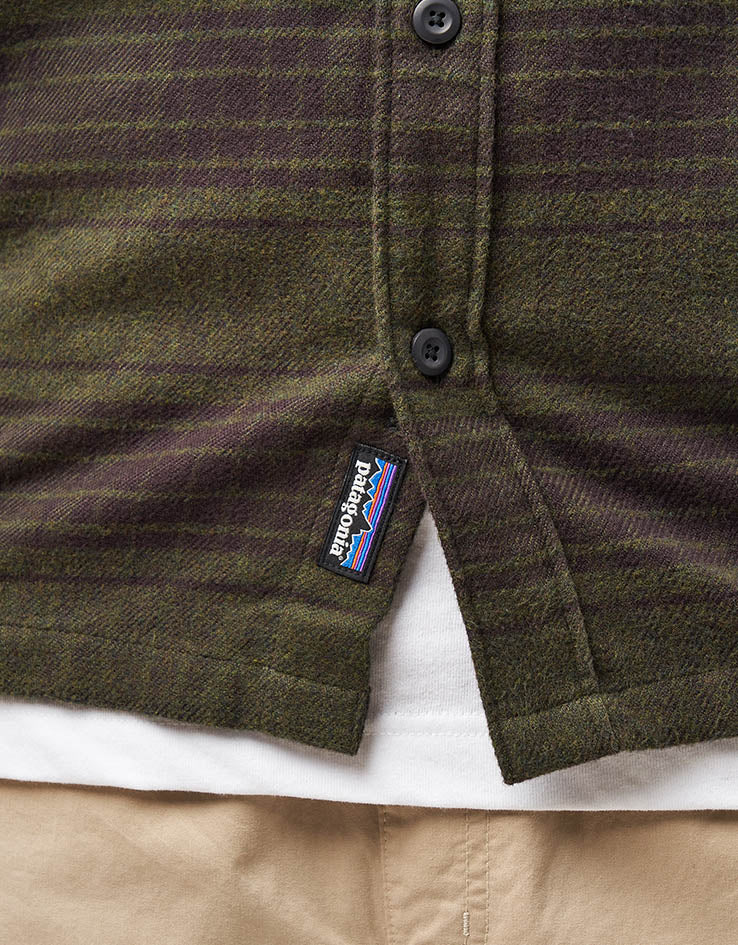 Patagonia Fjord L/S Flannel Shirt - Cascade: Basin Green - Image 4