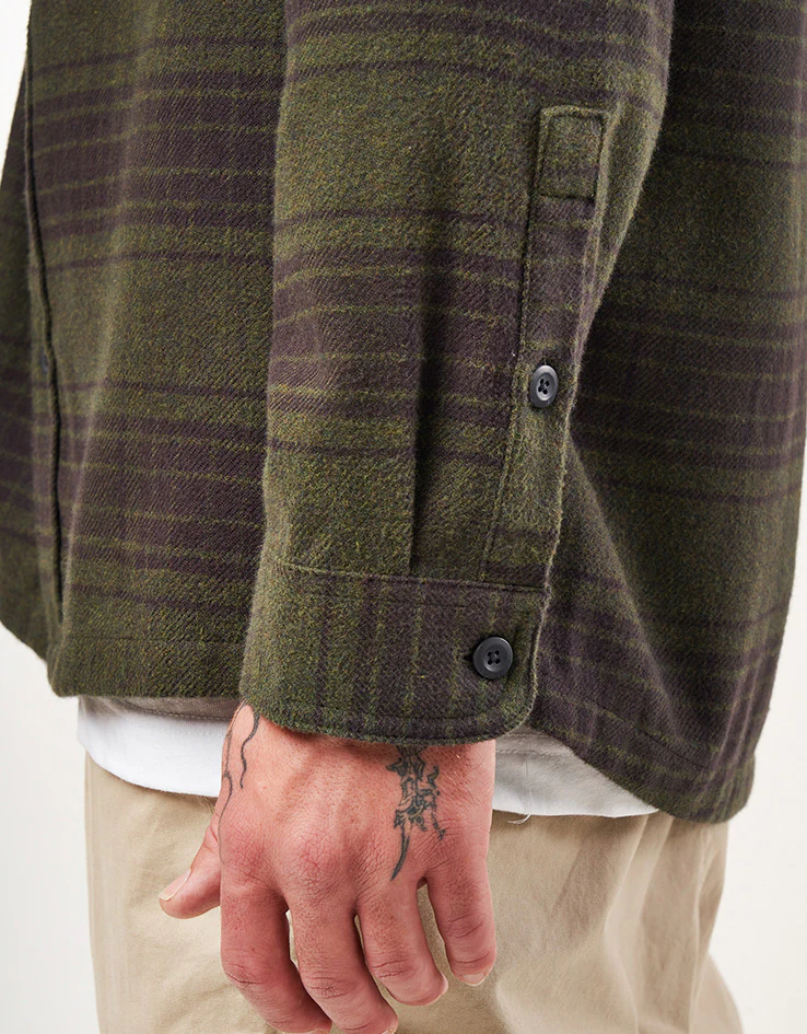 Patagonia Fjord L/S Flannel Shirt - Cascade: Basin Green - Image 5