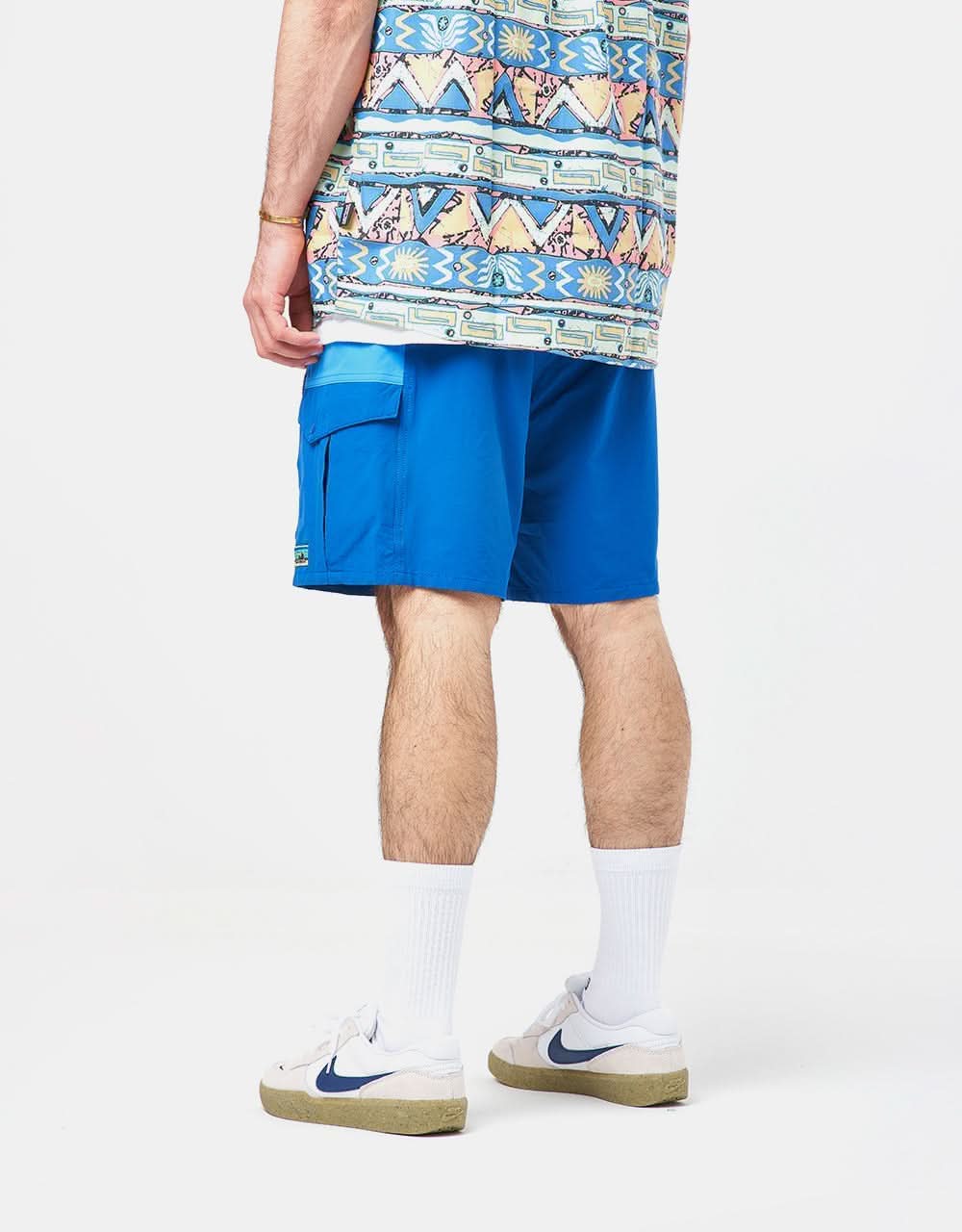 Patagonia Outdoor Everyday 7" Shorts - Endless Blue - Image 3