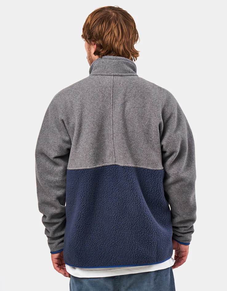 Patagonia Retro Pile 1/2 Snap Pullover Fleece - New Navy/Nickel - Image 2