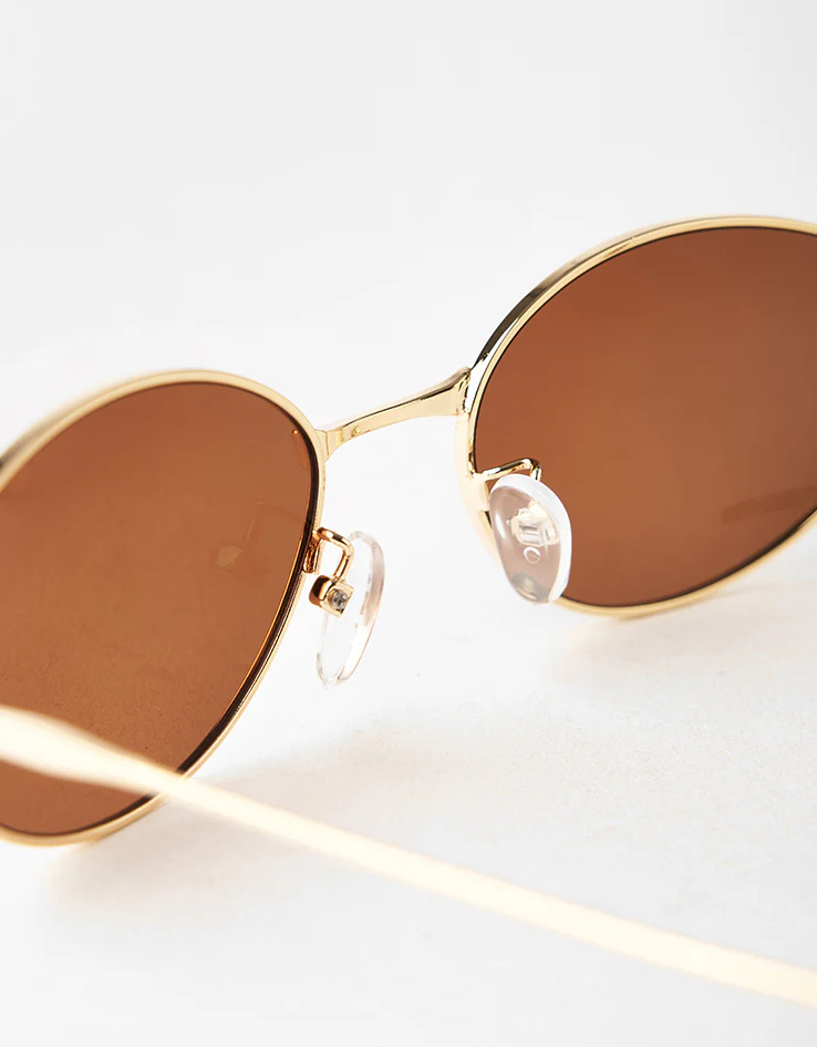 Route One Cyrus Sunglasses - Gold/Gold Lens - Image 4