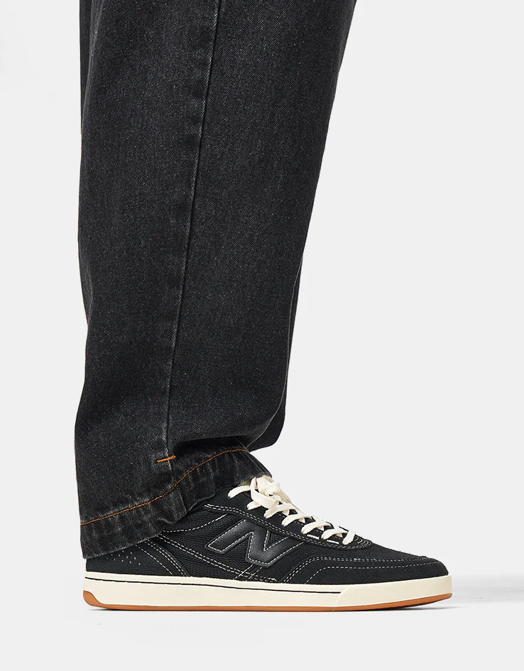 Santa Cruz Big Pants - Black Wash - Image 6