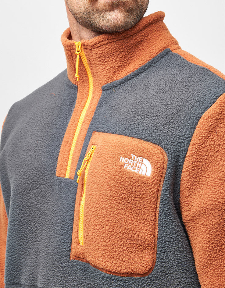 The North Face Yumiori 1/4 Zip Fleece - Asphalt Grey/Burnt Umber - Image 6